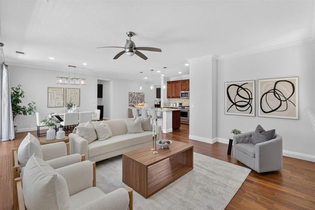 1680 Bayer Ct, Folsom, CA 95630