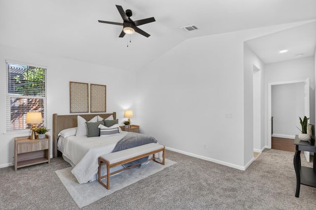 1680 Bayer Ct, Folsom, CA 95630