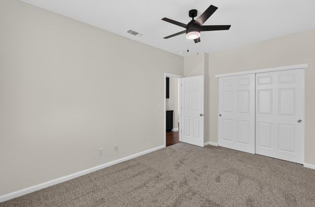 1680 Bayer Ct, Folsom, CA 95630