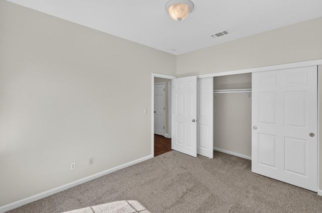 1680 Bayer Ct, Folsom, CA 95630