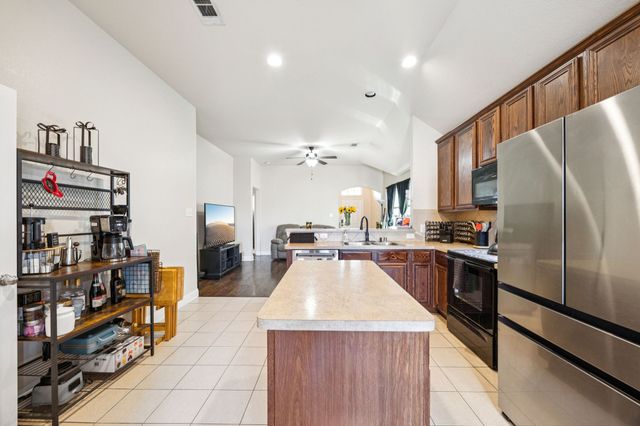 1601 Applegate Way, Royse City, TX 75189