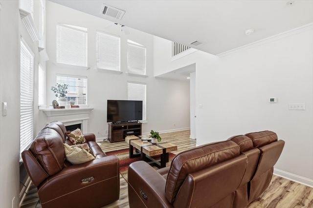 2535 CHAMPAGNE Drive, Irving, TX 75038