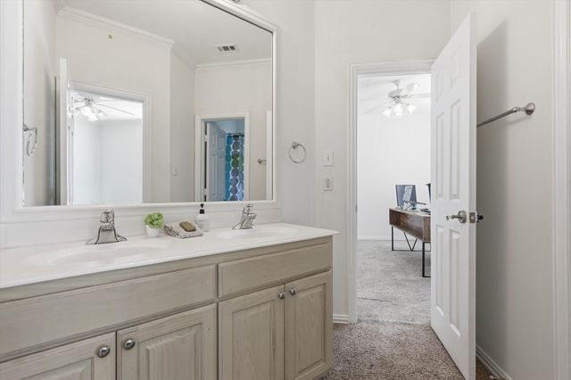 2535 CHAMPAGNE Drive, Irving, TX 75038
