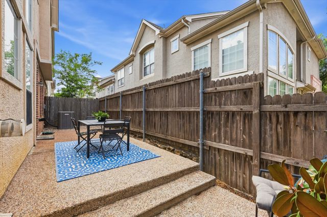 2535 CHAMPAGNE Drive, Irving, TX 75038