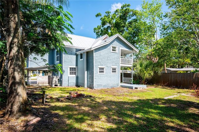 309 BATH STREET, Tarpon Springs, FL 34689