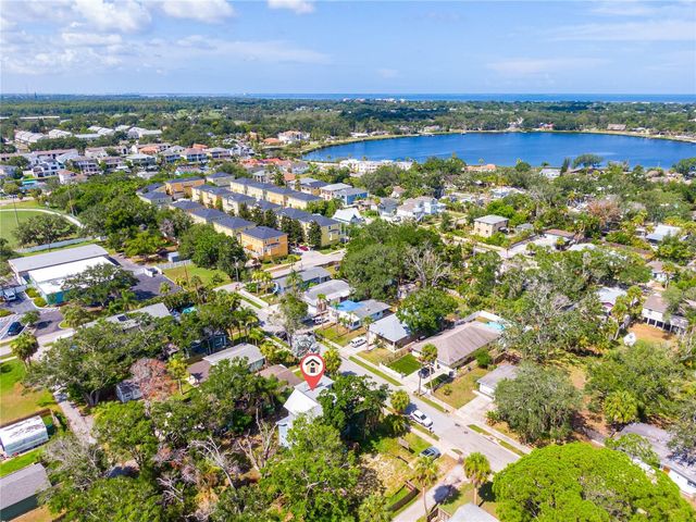 309 BATH STREET, Tarpon Springs, FL 34689