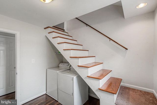 217 LOCUST AVE, Colonial Beach, VA 22443