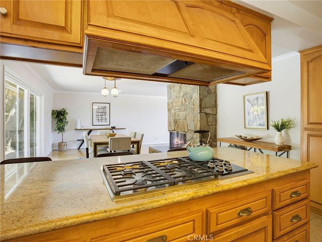 10087 Sully Drive, Sun Valley, CA 91352