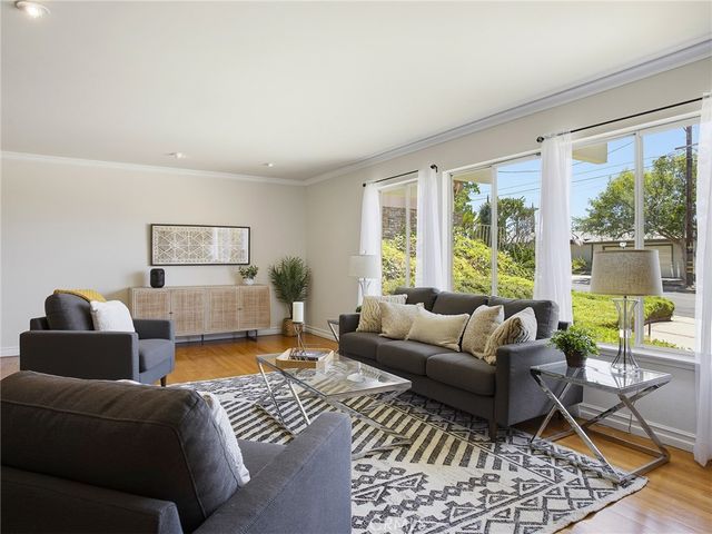 10087 Sully Drive, Sun Valley, CA 91352