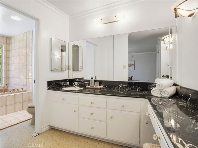 10087 Sully Drive, Sun Valley, CA 91352