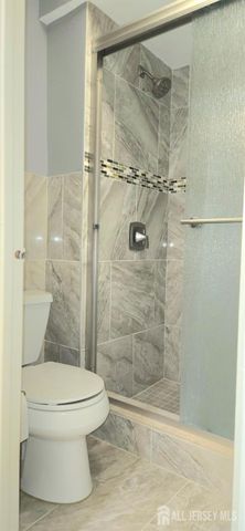 310 Michaels Court 310, Woodbridge Proper, NJ 07095