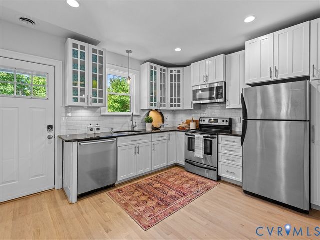 4403 W Grace St, Richmond, VA 23230