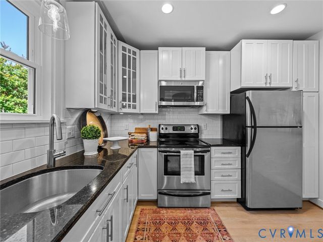 4403 W Grace St, Richmond, VA 23230