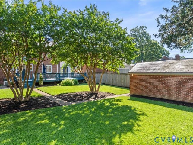 4403 W Grace St, Richmond, VA 23230