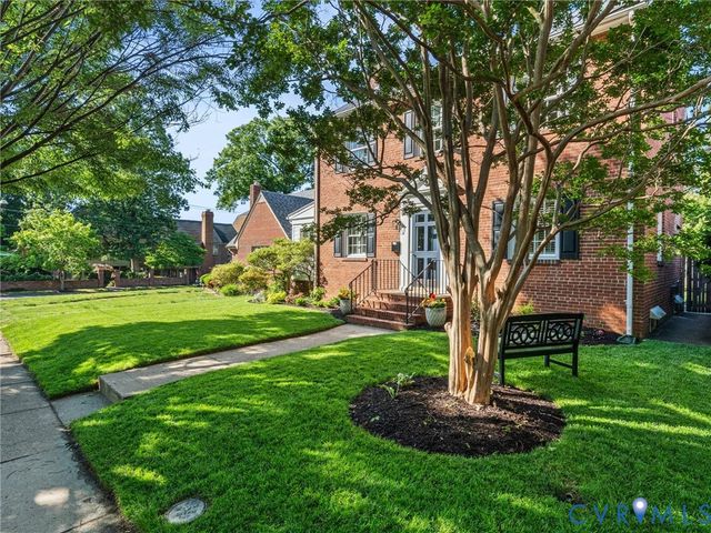 4403 W Grace St, Richmond, VA 23230