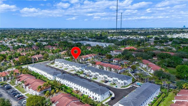 5125 SW 37th St, Pembroke Park, FL 33023