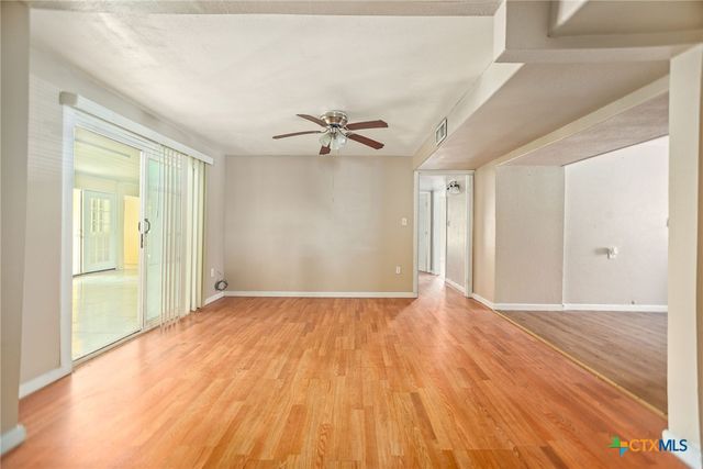 1408 Holloman Drive, Port Lavaca, TX 77979