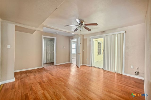 1408 Holloman Drive, Port Lavaca, TX 77979