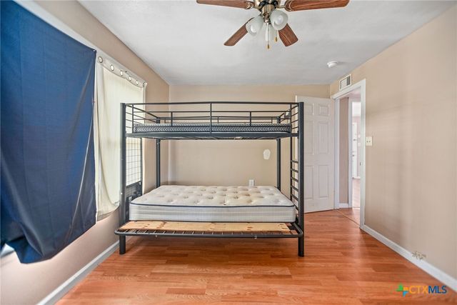 1408 Holloman Drive, Port Lavaca, TX 77979