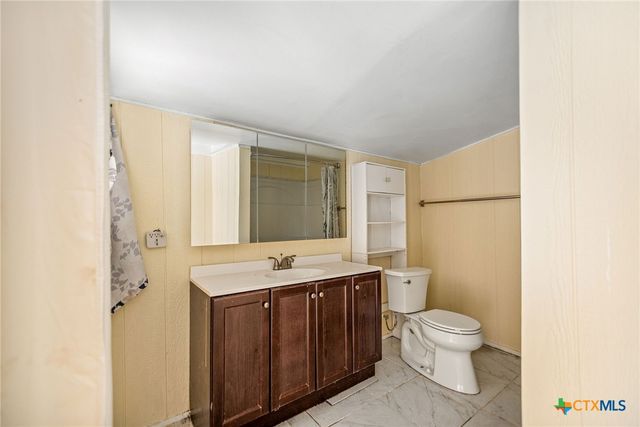 1408 Holloman Drive, Port Lavaca, TX 77979