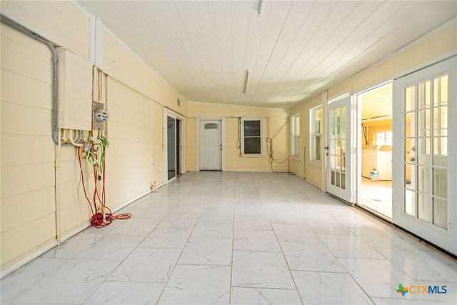 1408 Holloman Drive, Port Lavaca, TX 77979