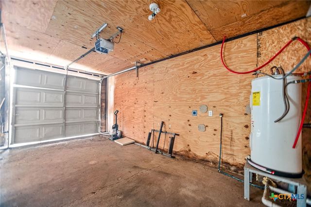 1408 Holloman Drive, Port Lavaca, TX 77979