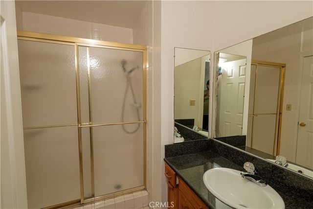 18129 Delano, Reseda, CA 91335