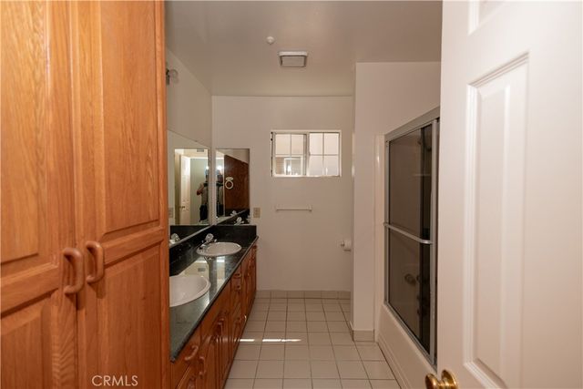 18129 Delano, Reseda, CA 91335