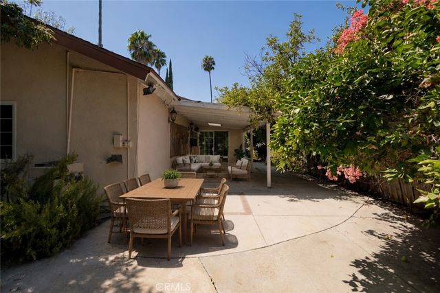 18129 Delano, Reseda, CA 91335