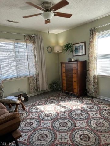 4391 Hialeah DR, Virginia Beach, VA 23464