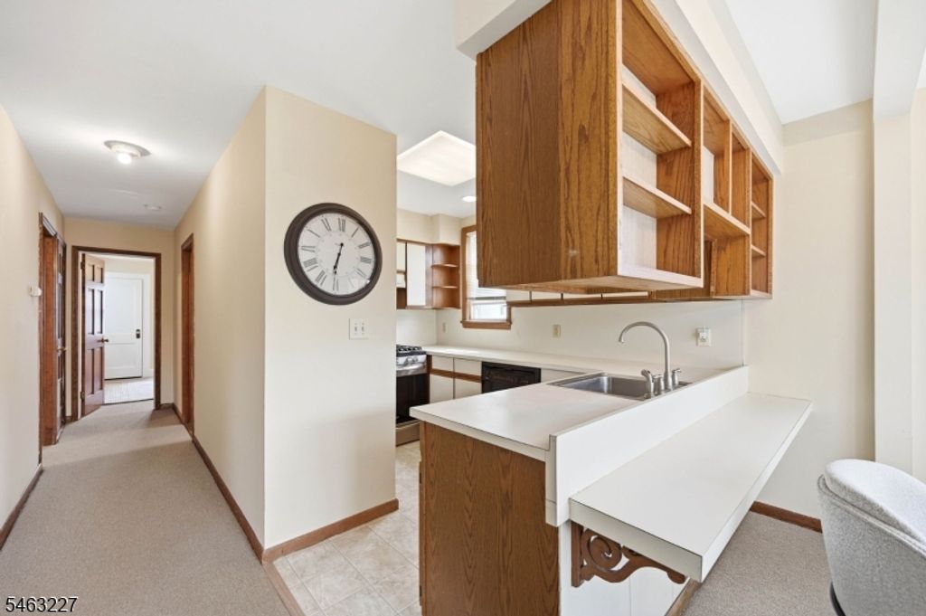 70 Rowland Ave, Clifton City, NJ 07012 — photo 5