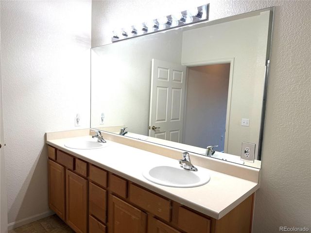 2899 W 119th Avenue 102, Westminster, CO 80234