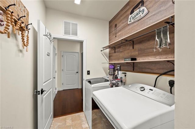 2022 Owls Roost Road, Winston-salem, NC 27127