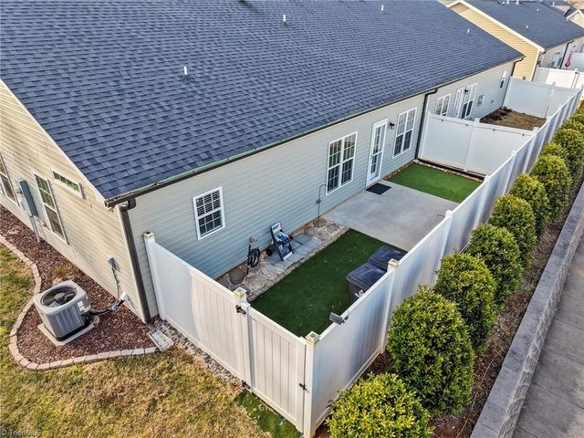 2022 Owls Roost Road, Winston-salem, NC 27127