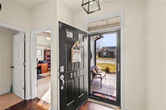 2022 Owls Roost Road, Winston-salem, NC 27127