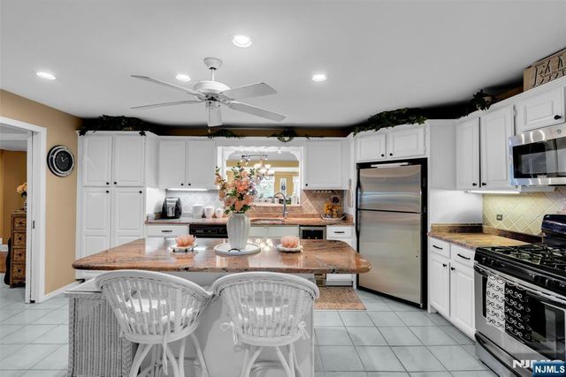 300 N Ocean Avenue 3C, Long Branch, NJ 07740