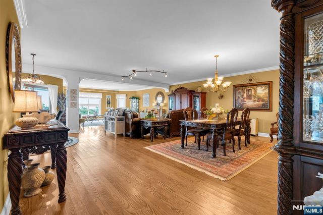 300 N Ocean Avenue 3C, Long Branch, NJ 07740