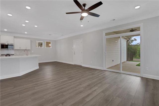 144 Marble Tree Way, Ball Ground, GA 30107