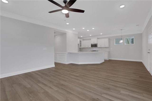 144 Marble Tree Way, Ball Ground, GA 30107