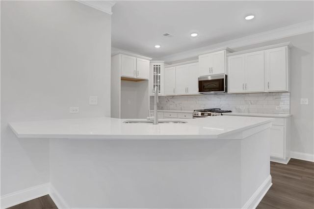 144 Marble Tree Way, Ball Ground, GA 30107