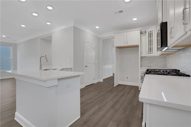 144 Marble Tree Way, Ball Ground, GA 30107