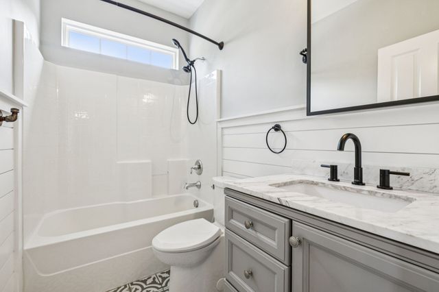8404 Danbrook Dr, Nolensville, TN 37135