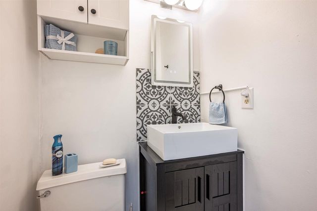 8 Elm Trail, Wisconsin Dells, WI 53965