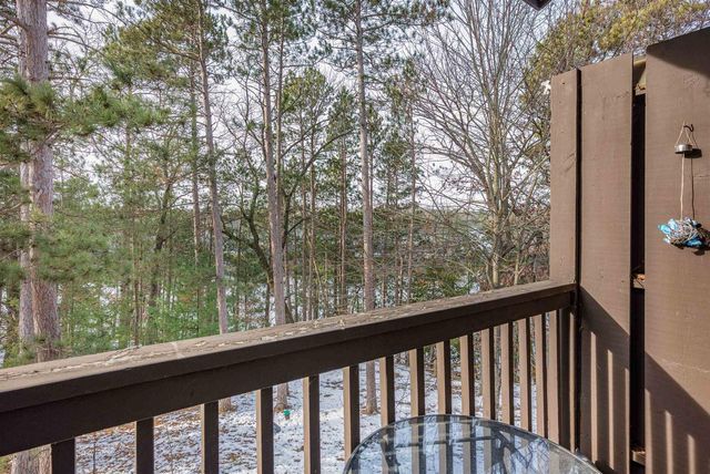 8 Elm Trail, Wisconsin Dells, WI 53965