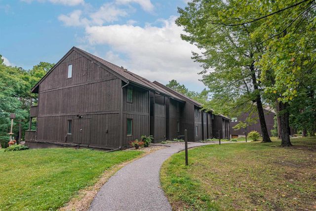 8 Elm Trail, Wisconsin Dells, WI 53965