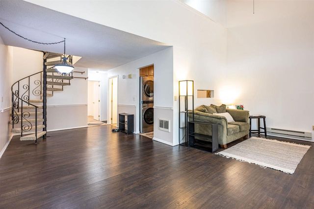 8 Elm Trail, Wisconsin Dells, WI 53965