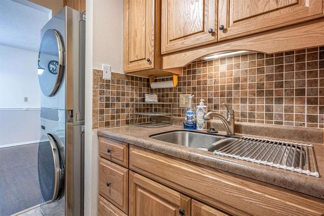 8 Elm Trail, Wisconsin Dells, WI 53965