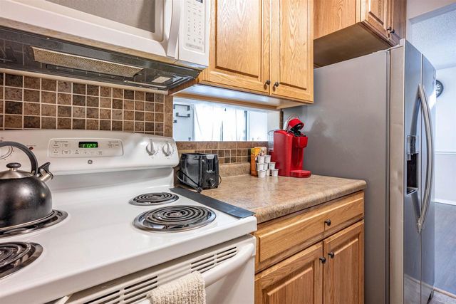 8 Elm Trail, Wisconsin Dells, WI 53965