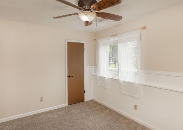 1211 48th Avenue 26, East Moline, IL 61244