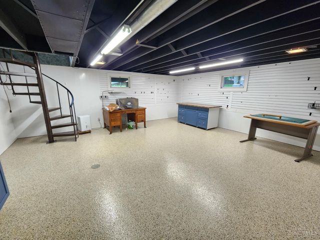 5619 Woodhaven Drive, Green Twp, OH 45248